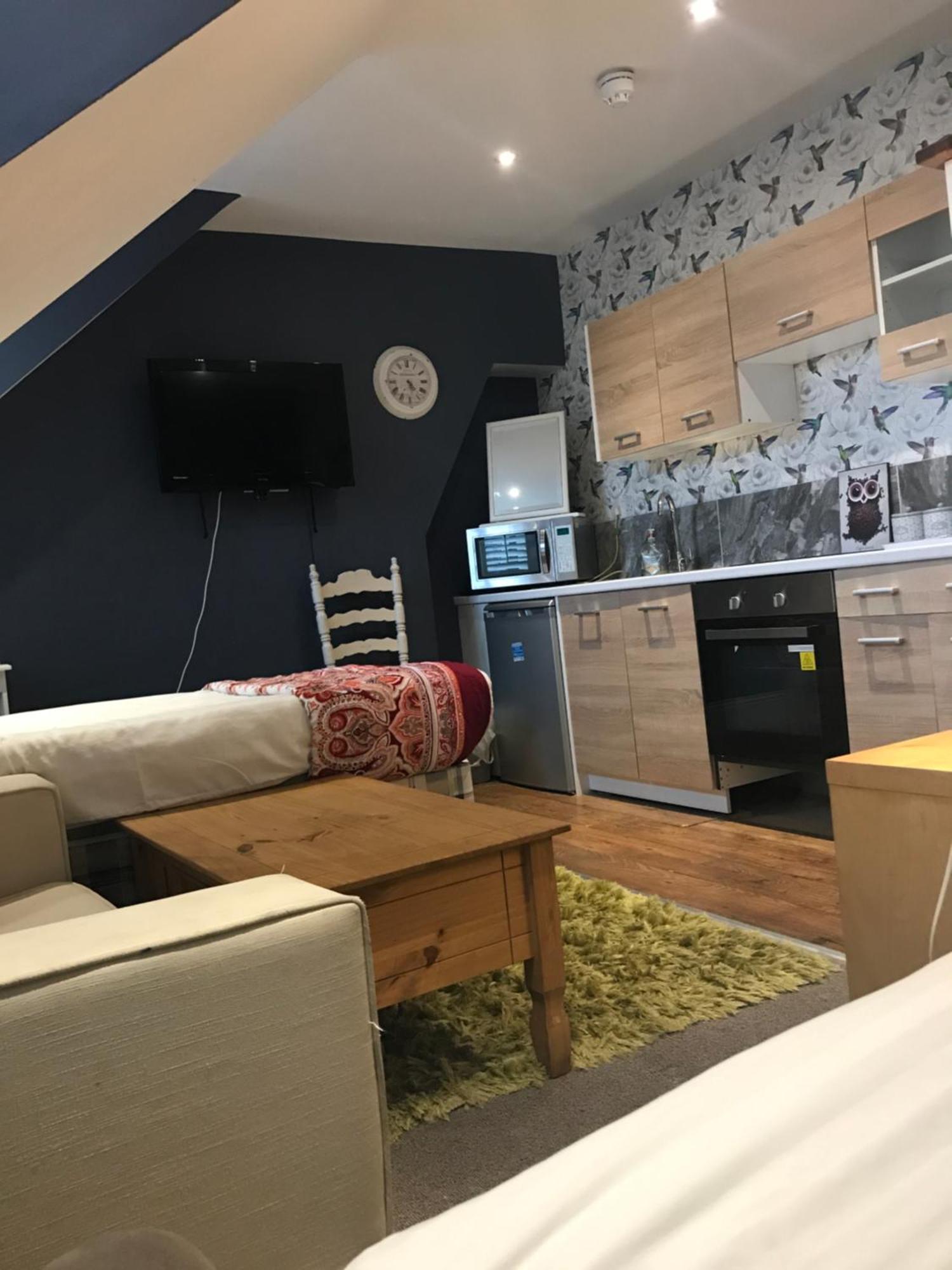 Acacia Villas Guest House Guildford Kültér fotó